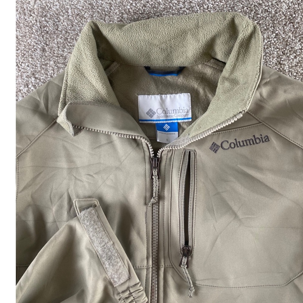 Columbia Men Small Omni-Shield Softshell Jacket Tan Khaki Full Zip Fleece Lined